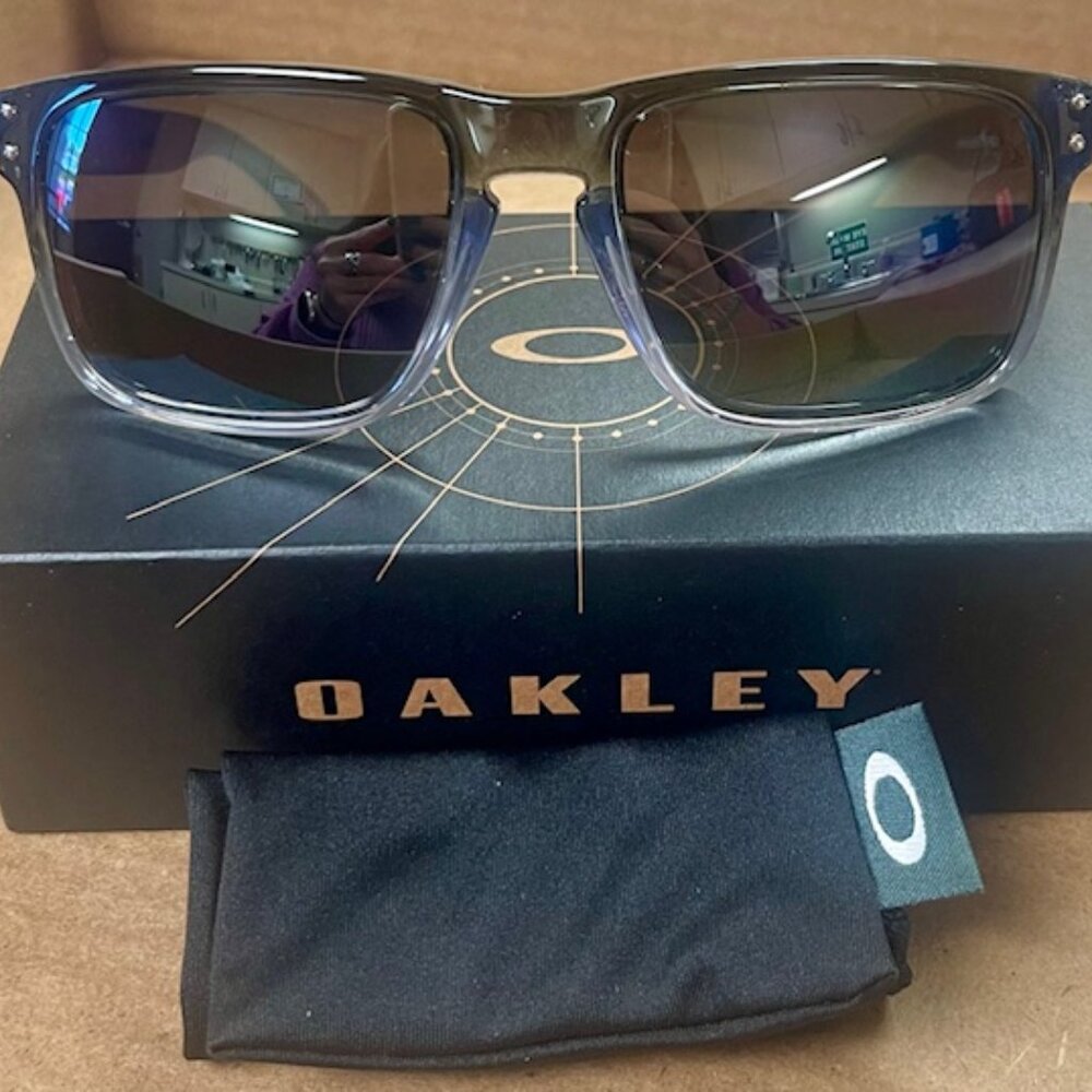 NEW OAKLEY HOLBROOK PRIZM POLARIZED SUNGLASSES